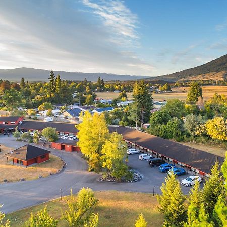 Parklands Motorlodge & Holiday Park Turangi Luaran gambar