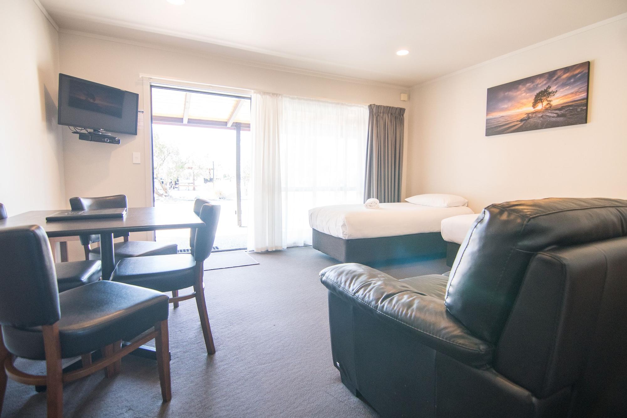 Parklands Motorlodge & Holiday Park Turangi Luaran gambar