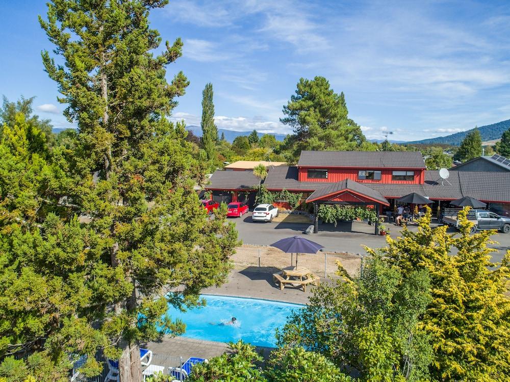 Parklands Motorlodge & Holiday Park Turangi Luaran gambar