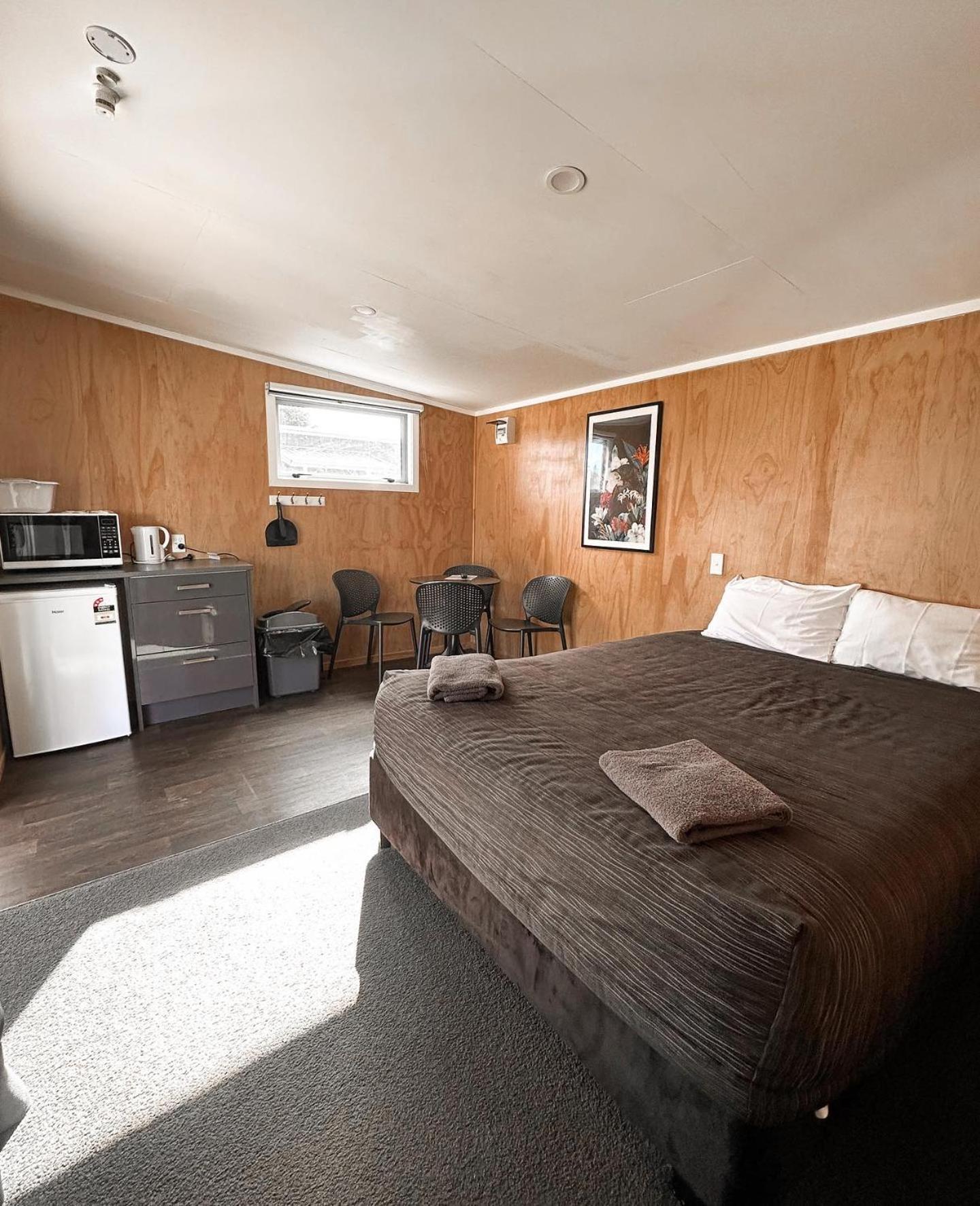 Parklands Motorlodge & Holiday Park Turangi Luaran gambar